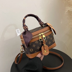 Matsujin của phụ nữ in PU da Vanity Hộp túi có cấu trúc hàng đầu xử lý khăn xử lý dây kéo kép cho du lịch sang trọng - Product Image 4