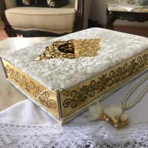 ISLAMIC GIFT SET QURAN /PRAYER RUG/TASBHI WITH BEAUTIFUL GIFT <b>BOX</b> LATEST DESIGN VELVET <b>BOX</b> TRADITIONAL GIFT <b>BOX</b> for MUSLIM - Product Image 2