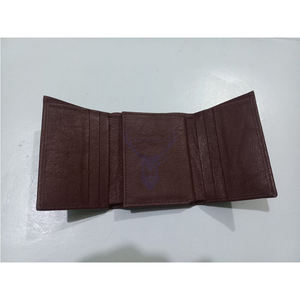 กระเป๋าสตางค์หนังสไตล์อเมริกันสำหรับผู้ชายทำตามสั่งพร้อม RFID และโลโก้ - Product Image 3