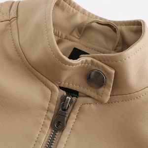 Veste en cuir pour homme taille américaine en gros, veste d'hiver en velours, vestes de moto en cuir PU imitation cuir avec capuche amovible - Product Image 5