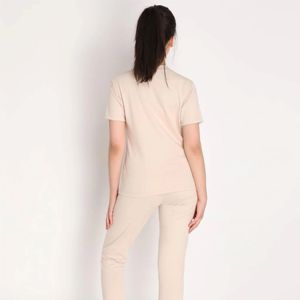 "Conjunto de mujer cómodo y elegante: perfecto para días casuales y declaraciones de moda sin esfuerzo" - Product Image 4