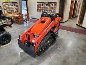 2024 más vendidos Kubota SCL1000 Mini Skid Steer Loader Tipo de oruga con componentes de caja de cambios de bomba de motor central - Product Image 5