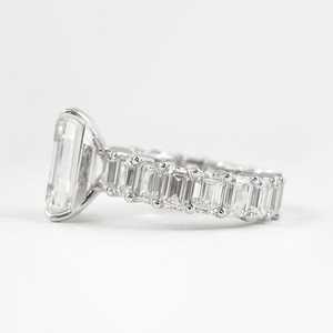 Anillo de compromiso de moissanita de oro blanco hecho a mano más vendido, piedra moissanita y ajuste clásico para mujer disponible para la venta - Product Image 4