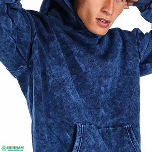 Sudadera con Capucha Unisex de Alta Calidad, 100% Algodón, Personalizable con Logotipo, Estilo Urbano, Corte Regular, Tejido Grueso, Ecológica - Product Image 3