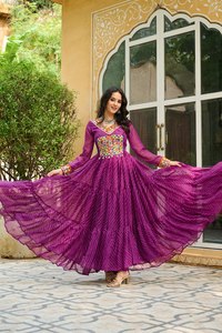 Vestido Navratri para mujer Vestido Bandhani Garba Traje para Navratri Vestido Garba Night Anarkali Vestido tradicional - Product Image 4