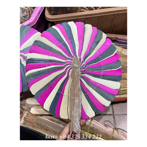 Abanico de Hojas de Palma Tejido a Mano Natural, Hecho con Hojas de Coco para Decoración Rústica de Bodas y Espacios al Aire Libre en Vietnam - Product Image 3