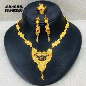 ชุดสร้อยคอทองเหลืองชุบทองลายดอกไม้สำหรับงานเลี้ยงและงานแต่งงานดีไซน์ใหม่ - Product Image 1