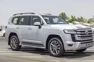 พร้อมส่งมอบ รถยนต์ครุยเซอร์ 300 VXR V6 4.0L เบนซิน เกียร์อัตโนมัติ SUV 4x4 พวงมาลัยซ้าย ยูโร 6 กำลังสูง ปี 2024 - Product Image 4