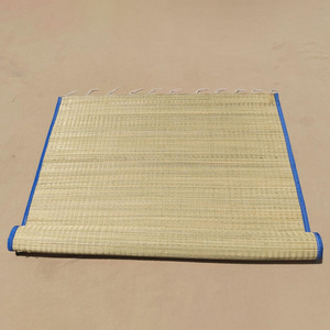 ผู้ผลิตเวียดนามขายส่งเสื่อฟางหญ้าทะเลธรรมชาติราคาแข่งขัน เสื่อหญ้าแม่น้ำ - Product Image 4