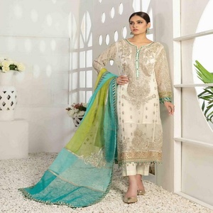 Tradicional lujo pesado bordado Tawakkal volumen boda colección 3 piezas Salwar Kameez para adultos fiesta desgaste hecho gasa - Product Image 5