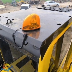 Excavadora Usada Komatsu PC210--8N1, Equipo Pesado con Luces Indicadoras, Excavadora de Orugas en Venta - Product Image 1