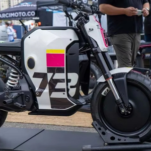 NUEVA Motocicleta Eléctrica FAV C1X, Bicicleta Eléctrica con Velocidad de Más de 85 mph - Product Image 1