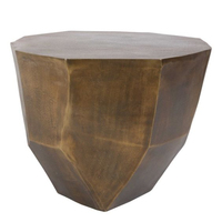Table basse de salon de qualité supérieure en métal, design unique, finition cuivre antique, aspect attrayant