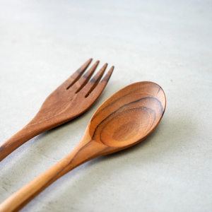 Juego de cubiertos de madera Producto de Venta caliente Juego de cubiertos de primera calidad Juego de utensilios de cocina de madera Cuchara y tenedor hechos a mano Precio bajo - Product Image 3