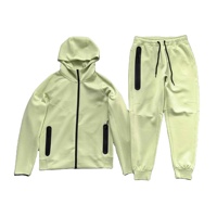 Survêtement d'entraînement au design moderne pour hommes, veste et pantalon solides, matériau souple grande taille pour l'hiver, tenue quotidienne