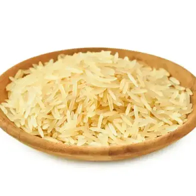 Arroz de grãos longos Pusa Golden Basmati Parboilizado disponível para venda na Índia