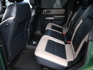 FORD BRONCO ADVANCED 2023 USADO, 4 PUERTAS, 4X4, Volante a la Izquierda/Derecha - Product Image 4