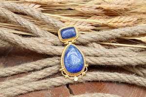 Collier pendentif Lapis Lazuli en argent sterling plaqué or et rhodium avec lunette cadeau de naissance fait main pour femme - Product Image 3