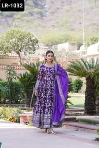 Robe Jacquard en Viscose de Style Indien et Pakistanais avec Paillettes Brodées Travail et Soie Russe Dupatta pour Femmes Robes - Product Image 6