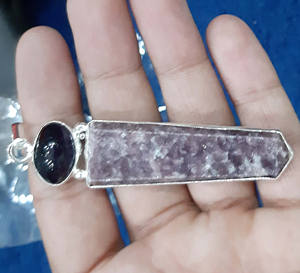 Cabochon de sodalite naturelle pendentif pendule en pierres précieuses en vrac 925 argent plaqué or pendentif de réglage de lunette pour bijoux de guérison Aura - Product Image 2