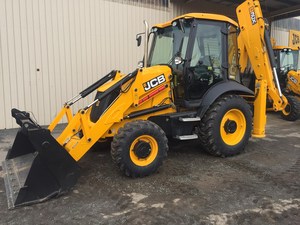 รถตักล้อยาง JCB 3CX รุ่นปี 2020 สภาพใหม่/มือสอง รับน้ำหนักได้ 9 ตัน ใช้งานมาแล้ว 40,001-50,000 ชั่วโมง อุปกรณ์ก่อสร้าง จัดส่งรวดเร็ว - Product Image 1