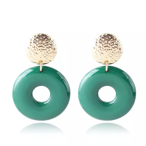 Design en résine tendance, vente en gros, vêtements de fête à la mode, pris en charge pour toutes les saisons, ensemble de boucles d'oreilles faites par l'homme - Product Image 2