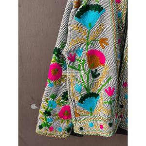 Chaqueta Acolchada de Algodón con Bordado Floral para Mujer, Otoño/Invierno, Dos Bolsillos Laterales, Hecha en India, Chaqueta al por Mayor - Product Image 3
