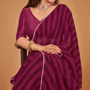Saree en satin pour femmes avec chemisier brillant Style traditionnel Idéal pour les programmes culturels et les fêtes en vente - Product Image 6