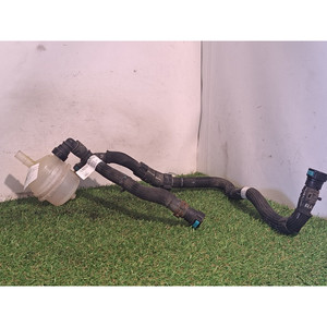 LAND ROVER Range Rover Evoque Réservoir de compensation de radiateur L8D28K586 PT153 hybride Série 1498 (18>) - Product Image 1