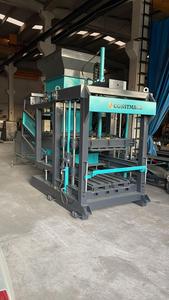 Máquina de fabricación de bloques de pavimentación totalmente automática, equipo de producción de bloques de pavimentación, máquina de fabricación de bloques de madera - Product Image 3