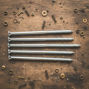 Tornillo para Madera PDC de Acero al Carbono, Cabeza Avellanada, Rosca Parcial, Punta Afilada, Acabado Óxido Negro, Métrico/Pulgada, Alta Resistencia - Product Image 1