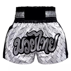 Pantalones Cortos de Muay Thai Personalizados de Alta Calidad al Por Mayor con MOQ Bajo, Pantalones Cortos de Boxeo Muay Thai para Hombre Hechos en Pakistán - Product Image 1