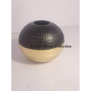 Macetas y macetas decorativas para el hogar hechas en hierro, macetas y marcos de Color dorado, diseño atractivo, suministro de fábrica a bajo precio - Product Image 4