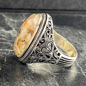 Anillo de cóctel bohemio hecho a mano para hombre, grande, de plata, con bisel ovalado de ágata naranja, patrón de ojo bordado, natural - Product Image 4
