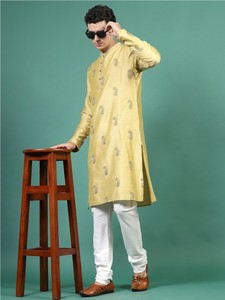 Designer คุณภาพระดับพรีเมียมงานแต่งงานเทศกาล Paisley พิมพ์ด้ายทํางานรูกุญแจคอ Kurta พิมพ์ผู้ชาย Kurta พร้อมชุดนอนสําหรับชาย - Product Image 3