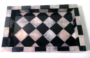 Ensemble de 4 plateaux de service en bois naturel émaillé pour la maison, l'hôtel, le restaurant et les fêtes d'anniversaire. - Product Image 5