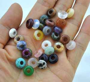 Collar de Resina de Diseño Único Hecho a Mano de Lujo, Patrón Degradado Ecológico de Alta Calidad, Personalizable, Decoración del Hogar, Joyería de Moda - Product Image 5