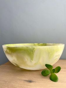Eco-Friendly Resin Bowl Perfect for Salads Snacks and Side Dishes Kitchen Table Decor Resin Salad Bowl - Product Image 3