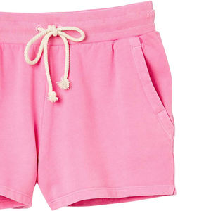 Shorts Transpirables de Cintura Alta para Mujer con Tops Halter y Sandalias - Moda Vacacional con Estampado - Product Image 6