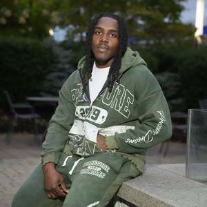 Ensemble OEM de sweats à capuche et pantalons de survêtement personnalisés Combinaison de survêtement baggy Ensemble de jogging Streetwear gris surdimensionné pour homme Fabricant de survêtements - Product Image 2