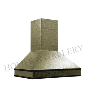 Hotte de cuisine murale artisanale en laiton sur mesure avec finition martelée personnalisée pour foyer - Product Image 1