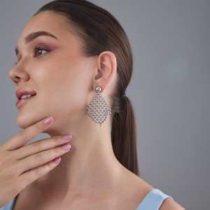 Boucles d'oreilles pendantes géométriques tendance en alliage de zinc pour soirée 185894 - Product Image 1