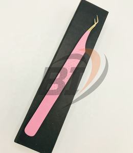 Pince à épiler professionnelle en acier inoxydable durable à 45 degrés pour extensions de cils, prise ferme, modèle volume rose doré, applicateur - Product Image 4