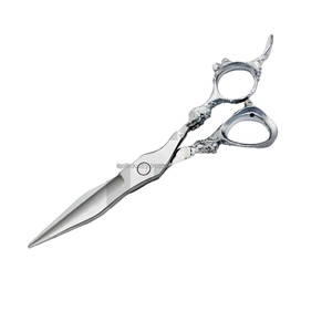 Ciseaux à cheveux pour femmes Cobalt JP Steel Beauty avec manche poli miroir, lame tranchante à bord rasoir et manche dragon. - Product Image 1