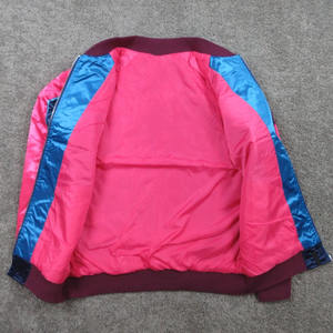 Precio al por mayor Chaquetas de satén con logotipo personalizado Chaqueta de satén transpirable de alta calidad 2024 para hombres - Product Image 2