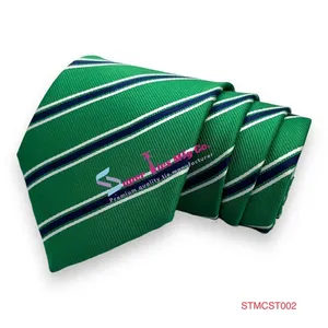 Corbata de hombre verde a rayas |   Poliéster Premium |   Corbata Clásica Delgada para Negocios, Bodas y Fiestas, Uso en Oficina, Duradera, Lista para Regalo - Product Image 1