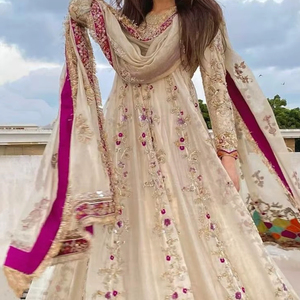 VESTIDO ELEGANTE Y DE PLAZO Y DUPPATA CON EMBELLECIDO HERMOSO TRABAJO DE BORDADO ZARI para Fiesta-DESGASTE/BODA = 2024 - Product Image 1