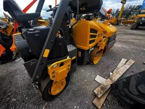 Rouleau compresseur routier double tambour LGCE RC730 d'origine, neuf, à vendre - Product Image 5