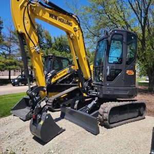 Excavatrices New Holland d'occasion, poids opérationnel de 1000 tonnes, capacité de la benne de 5 mètres cubes, composants principaux du moteur, de la pompe à engrenages et du PLC - Product Image 5