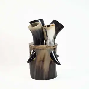 Cuerno Rústico Vikingo para Beber, Taza para Festivales Medievales, Auténtico Cuerno Vikingo para Beber Hidromiel y Cerveza, para Bares y Clubes - Product Image 1